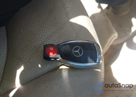 2008 Mercedes-Benz Clk 350 из США, поврежденный, VIN WDBTK56F18T089926